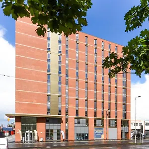 Apartment For Students Only At Great Patrick Street Belfast