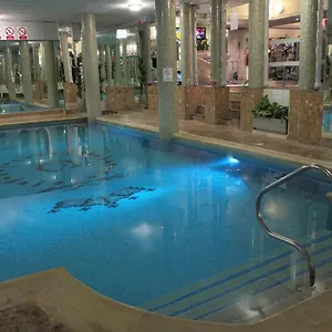 فندق وسبا كوينز ***